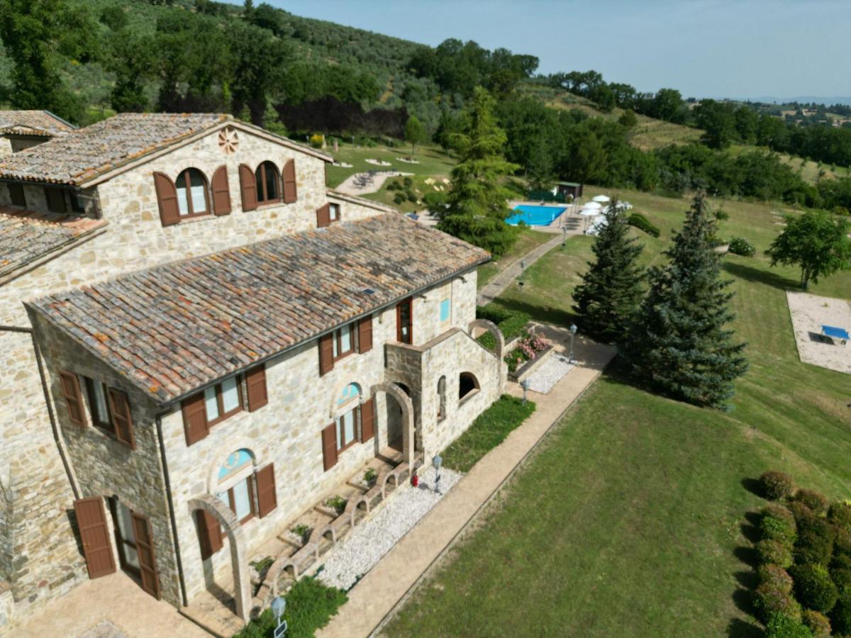 Hostal Antico Borgo Carceri Bevagna Exterior foto