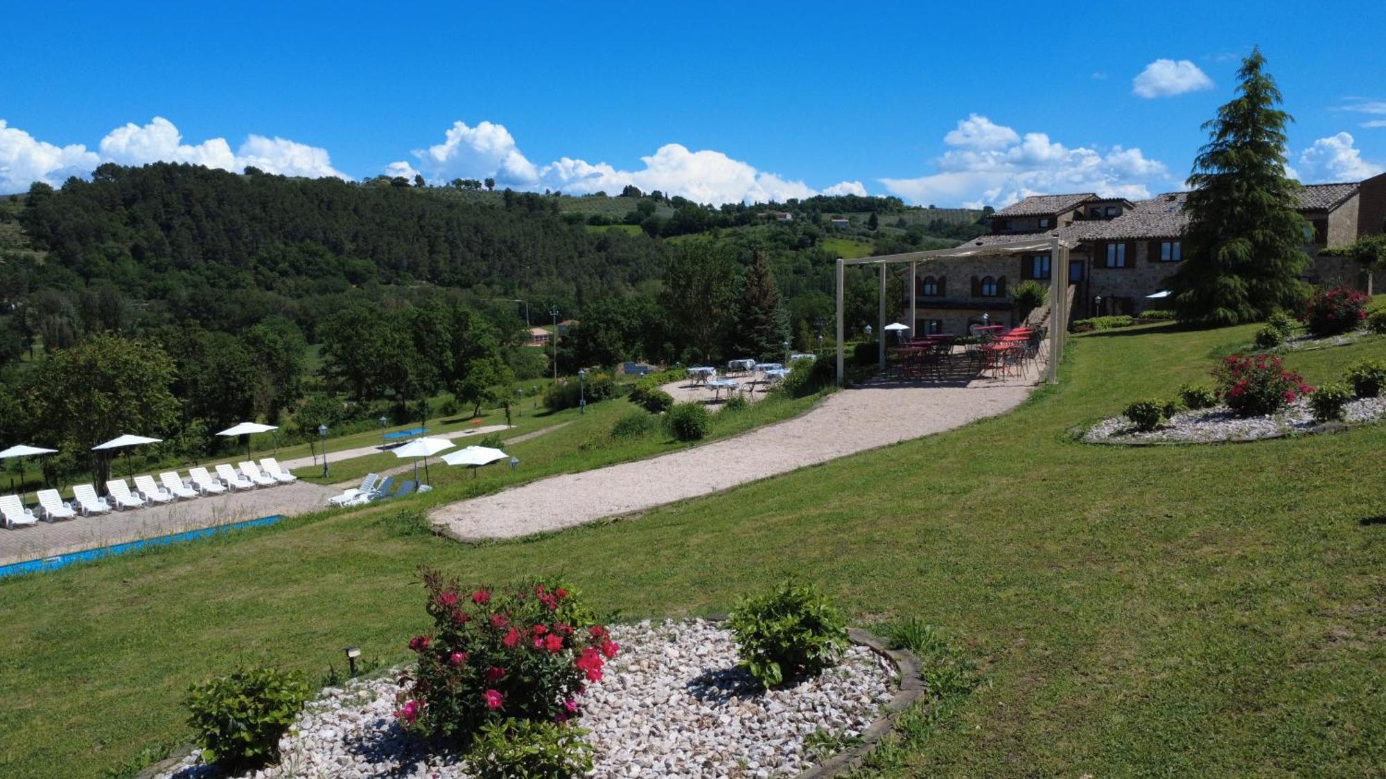 Hostal Antico Borgo Carceri Bevagna Exterior foto